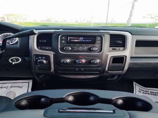 2014 RAM Ram Pickup 1500 4x4 Express 4dr Crew Cab 5.5 ft. SB Pickup